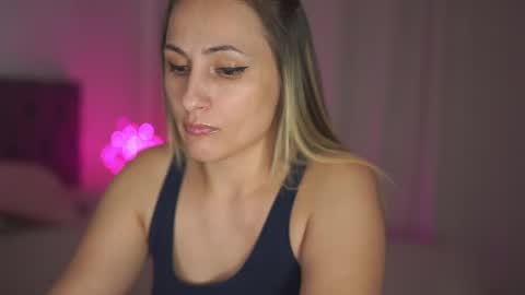 Tina online show from February 26, 2:30 am