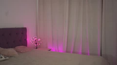 Tina online show from February 24, 2:51 am