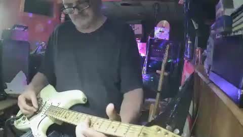 notflamingfart online show from April 12, 6:06 am