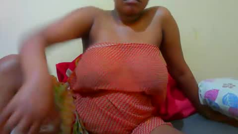 notoy1 online show from May 6, 1:55 am