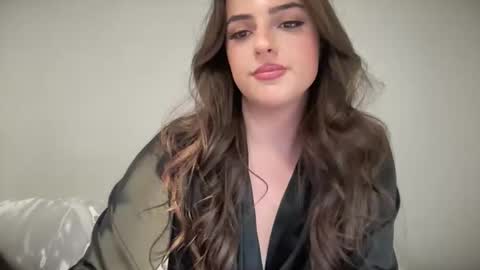 nellyxoxo online show from February 3, 10:58 pm