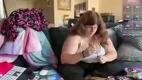 NotUrBabyMoms online show from October 13, 6:10 pm