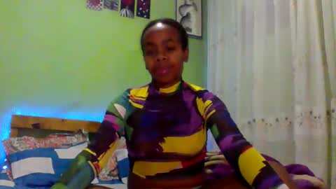 nounourspiment online show from September 23, 7:42 pm