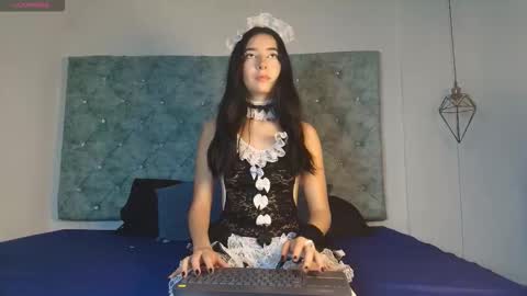 N O V A  online show from September 28, 9:02 pm