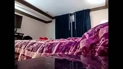 CLOUDYKINF online show from October 5, 8:23 am