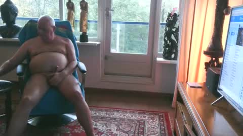 Nudejohn online show from November 28, 10:11 am