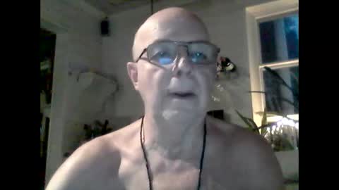 Haky online show from December 7, 7:21 am