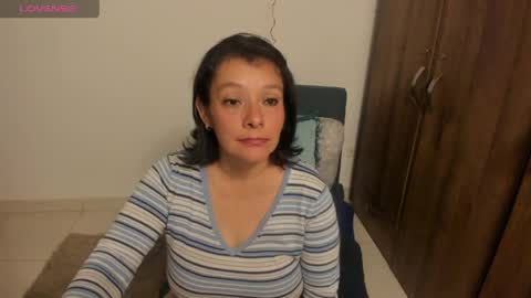 nuit_rose online show from March 27, 3:23 am