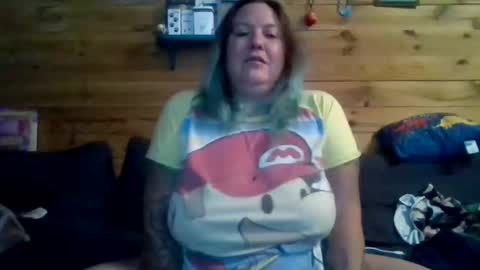 Snapshot of nutmegmatee chatting on October 30, 2:23 am nutmegmatee online show from October 30, 2:23 am