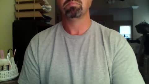 nvrenuff1979 online show from November 12, 12:40 pm