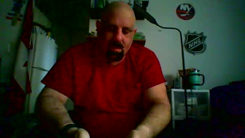 nyisles00 online show from April 12, 1:04 pm