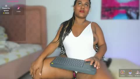 Nympho Rous   online show from May 27, 1:34 am