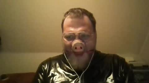 obesepervpiggy89 online show from May 7, 1:12 am
