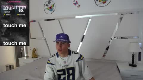 oblivionlove online show from January 16, 7:01 pm