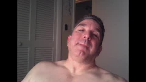 Snapshot of oceanmanx chatting on December 30, 4:09 am Ocean online show from December 30, 4:09 am