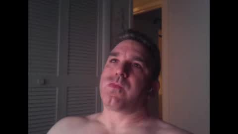 Snapshot of oceanmanx chatting on January 2, 3:48 am Ocean online show from January 2, 3:48 am