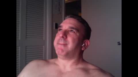 Snapshot of oceanmanx chatting on September 15, 2:46 am Ocean online show from September 15, 2:46 am