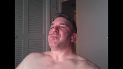 Snapshot of oceanmanx chatting on February 13, 6:20 am Ocean online show from February 13, 6:20 am