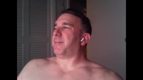 Snapshot of oceanmanx chatting on October 21, 3:00 am Ocean online show from October 21, 3:00 am