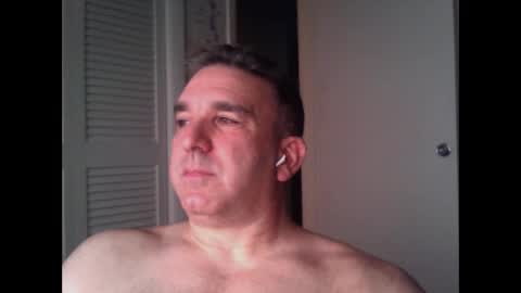 Snapshot of oceanmanx chatting on September 26, 3:14 am Ocean online show from September 26, 3:14 am