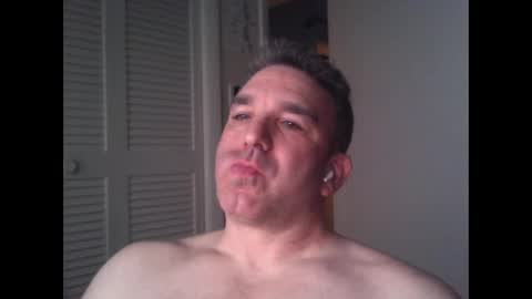 Snapshot of oceanmanx chatting on January 24, 2:39 am Ocean online show from January 24, 2:39 am