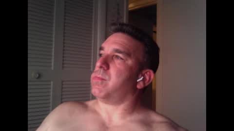 Snapshot of oceanmanx chatting on October 13, 3:30 am Ocean online show from October 13, 3:30 am