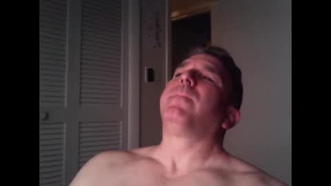 Snapshot of oceanmanx chatting on October 29, 3:52 am Ocean online show from October 29, 3:52 am