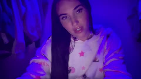 A L A R A  online show from October 20, 2:38 am