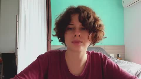 Snapshot of octopussy69x chatting on January 20, 5:48 am Evie online show from January 20, 5:48 am