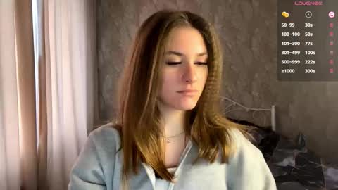 Mia online show from January 15, 11:08 am