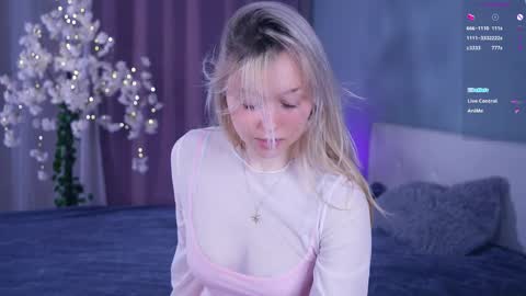 Alice online show from May 8, 7:08 pm