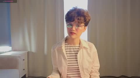 Eli online show from May 12, 4:21 am
