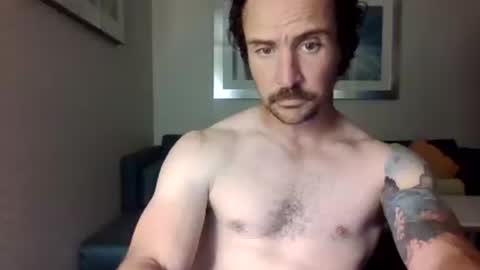 ogdmar11 online show from April 14, 2:26 am