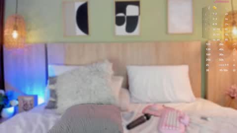 Holly online show from March 11, 11:57 am