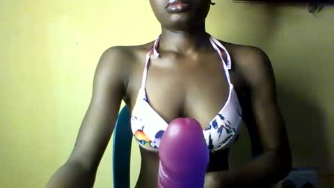 Snapshot of oh_sexyphilo chatting on September 24, 9:27 am philo bby online show from September 24, 9:27 am