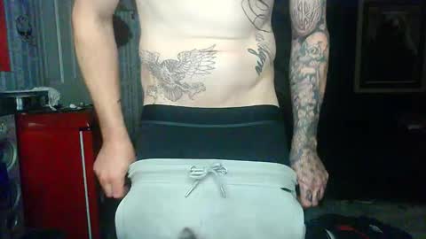 who dares  toss me some  tips lets have fun online show from October 30, 2:17 pm