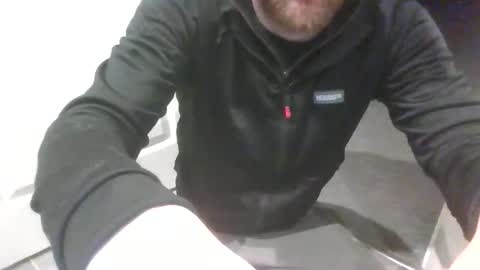 TheDee online show from December 4, 4:50 pm