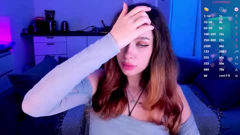 Light  online show from November 1, 7:57 pm