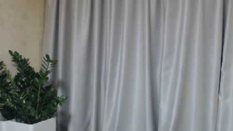 Mari online show from November 7, 8:22 pm