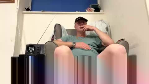 oiljames167 online show from October 3, 7:11 pm