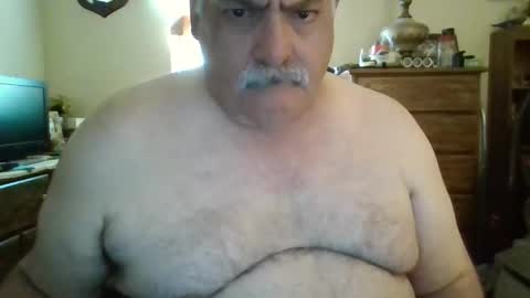 oldcockforyngladies online show from April 12, 1:15 pm