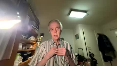 olderviewer online show from May 31, 9:16 pm