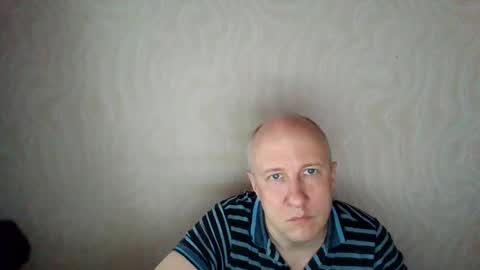 figaro online show from February 24, 8:06 am