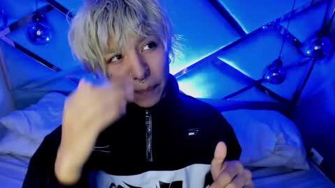 oliiverr22 online show from January 12, 11:28 am