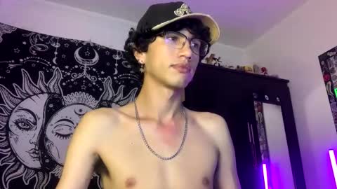 Oliver fast online show from November 10, 6:49 am