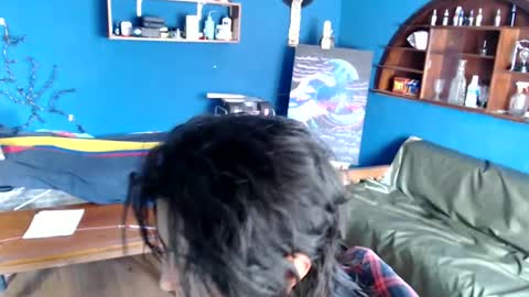 oliver_laid_2023 online show from September 15, 4:30 pm