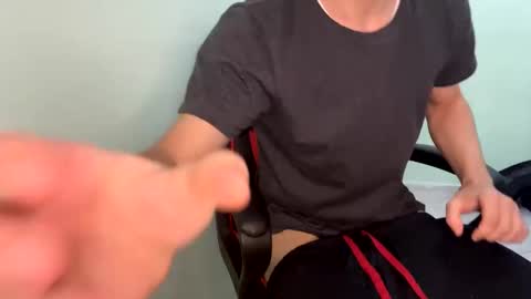 Oliver online show from December 28, 2:21 pm