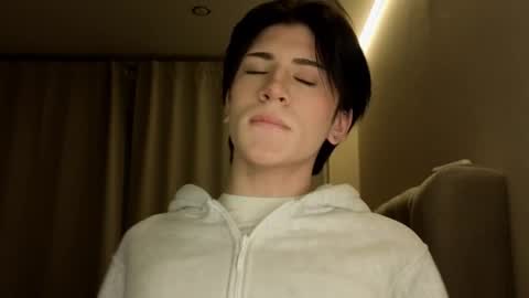 oliver online show from March 21, 7:51 pm