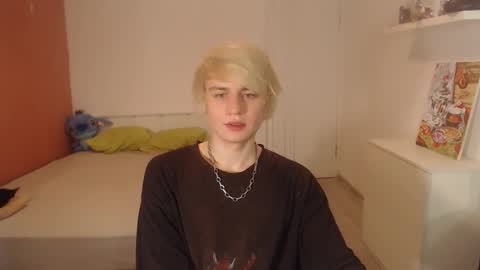 Oliver online show from October 3, 2:10 am