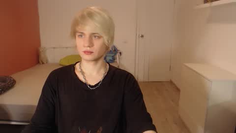 Oliver online show from November 20, 2:10 am